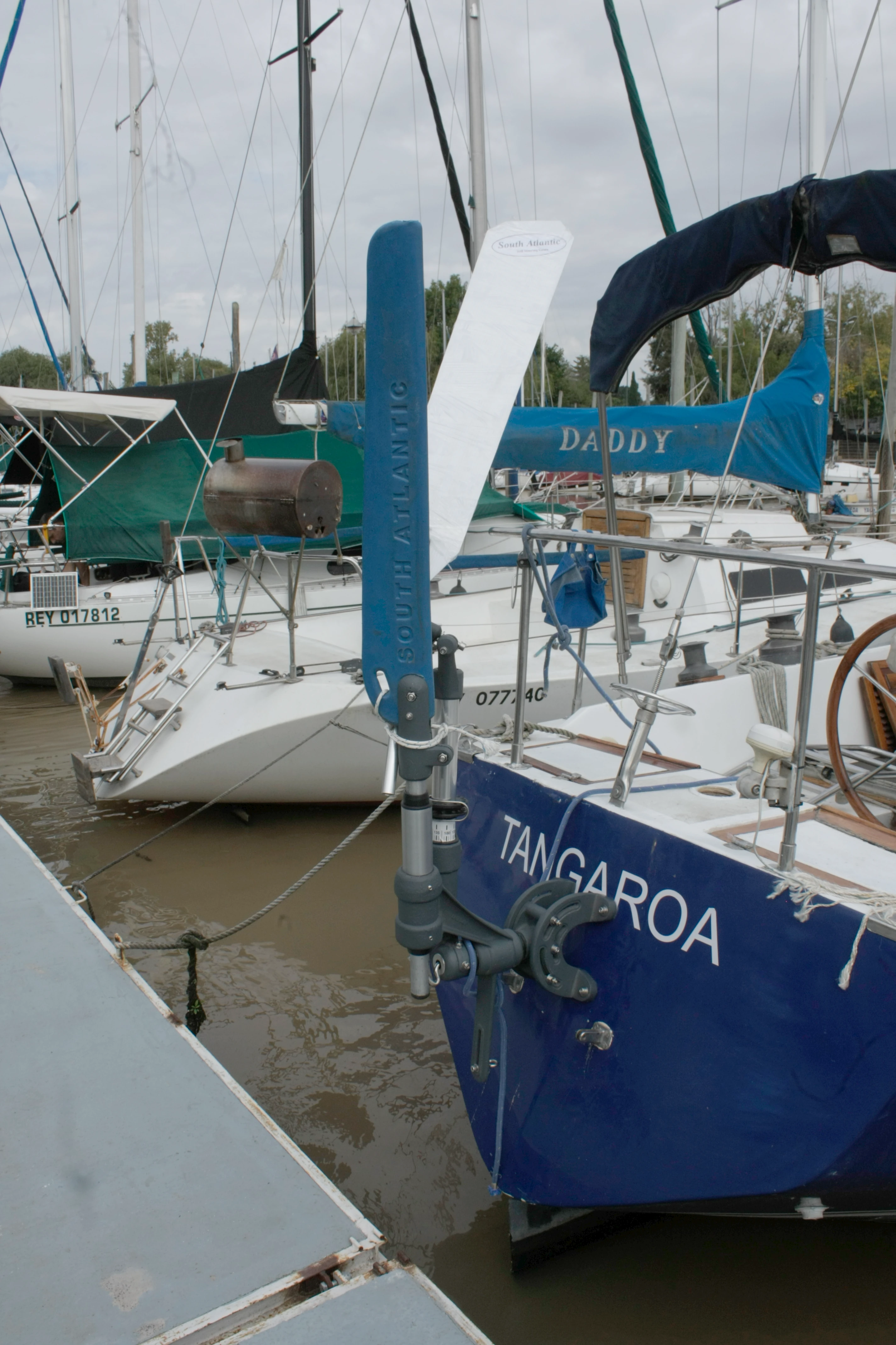 Test in schwerer See für eine mechanische Selbststeueranlage