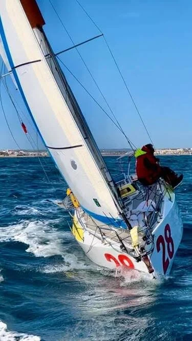 Renaud Stitelmanns Class Globe 5.80 med Hydrovane under McIntyre Mini Globe Race