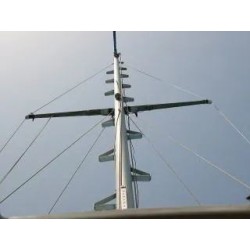 sailboat fixed mast steps